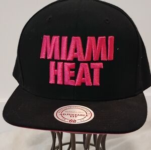 Miami Heat Black and Pink Snapback Hat Baseball Cap